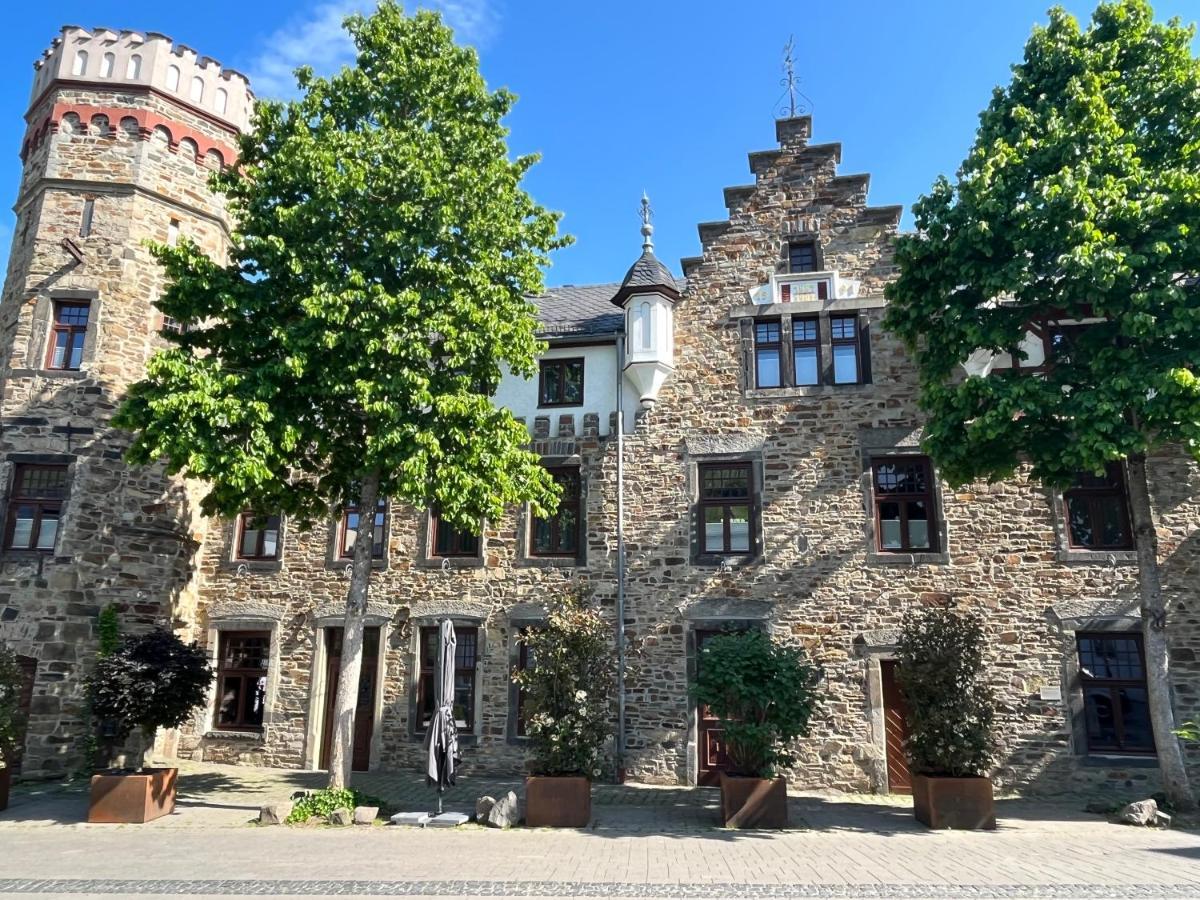 Boutiquehotel Burg Adenbach & Alter Weinbau Бад-Ноєнар-Арвайлер Екстер'єр фото